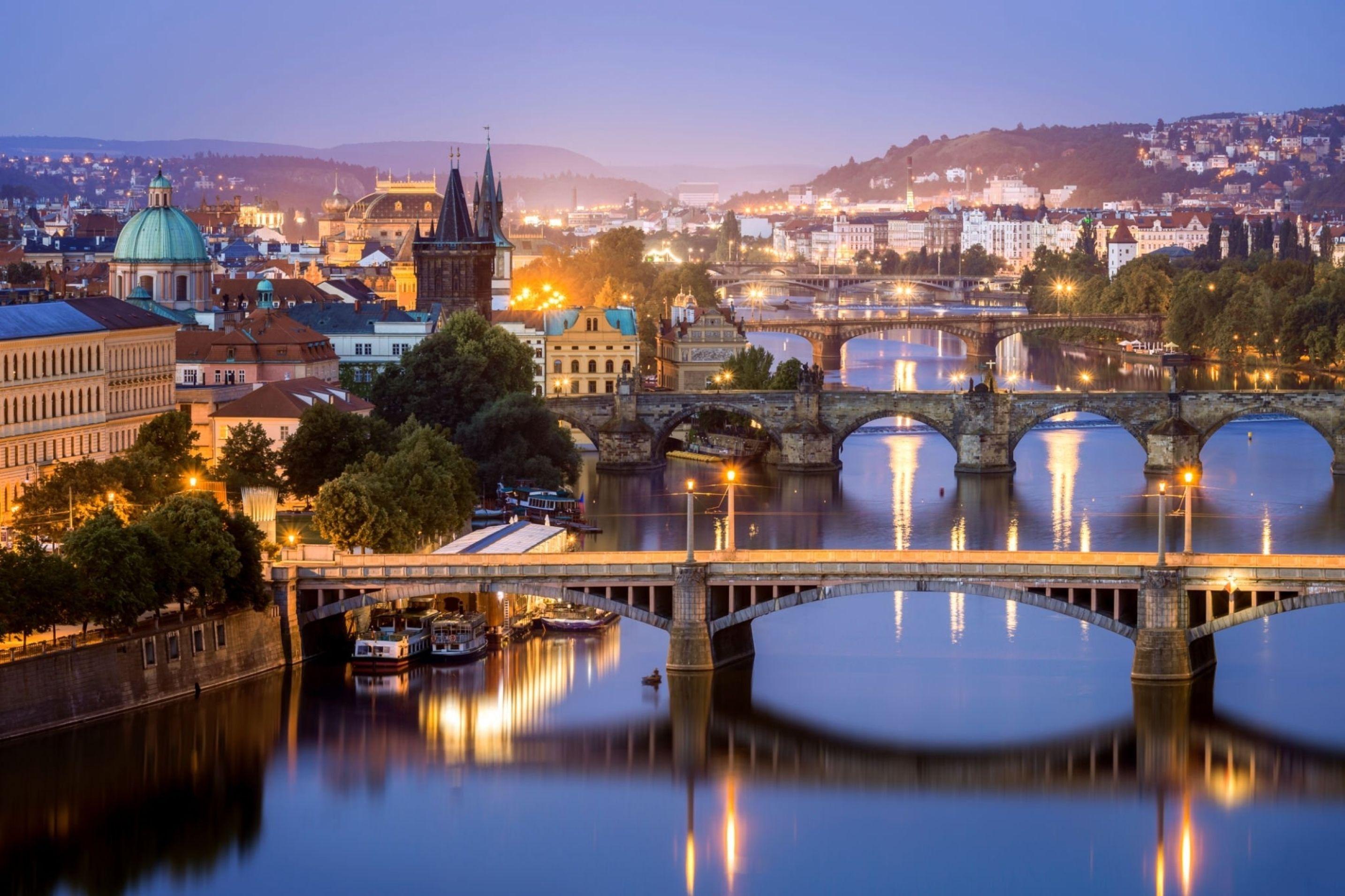 mengarungi-jejak-sejarah-di-praha-eksplorasi-kota-tua-yang-megah
